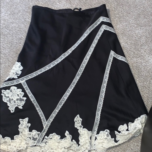 Two piece set - Picture 3 of 3